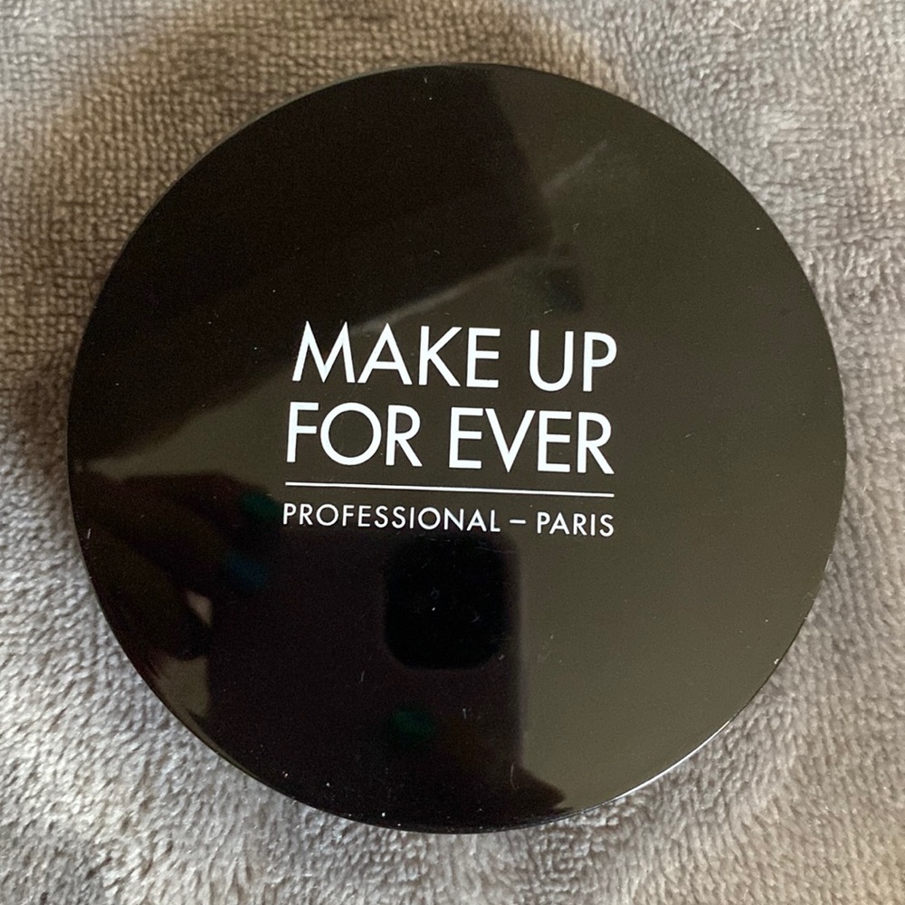 Makeup Forever Highlighter